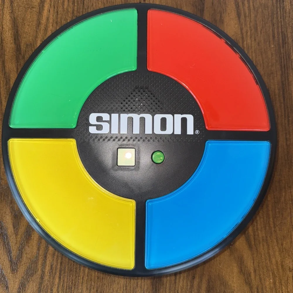 Vintage Simon Memory Electronic Game #1897 Tested And Working 2013